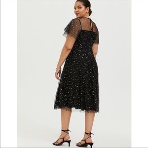 Torrid Black Tulle Midi Dress with Silver Iridescent Star Detailing Size 14 NWT